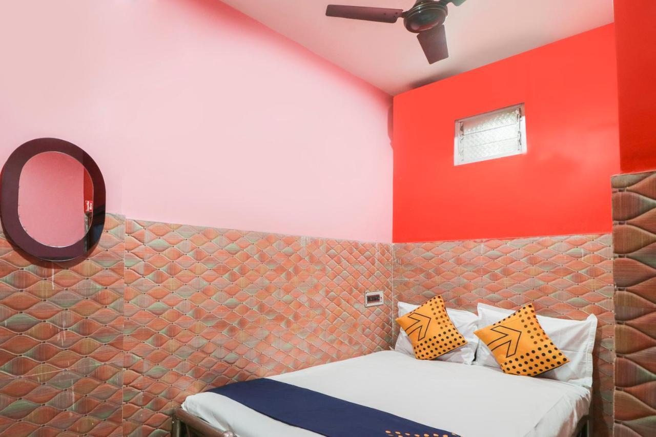 Spot On 49584 Asmi Hotel Hugli-Chinsurah Exteriér fotografie