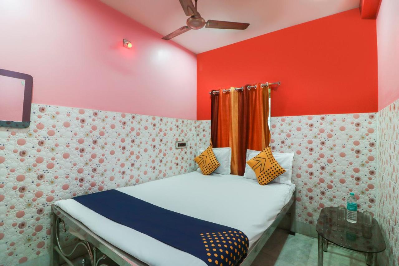 Spot On 49584 Asmi Hotel Hugli-Chinsurah Exteriér fotografie