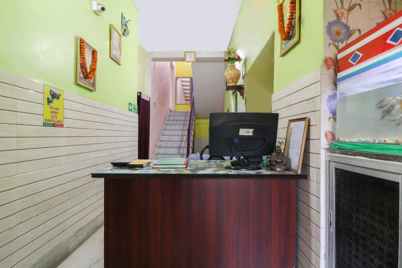 Spot On 49584 Asmi Hotel Hugli-Chinsurah Exteriér fotografie